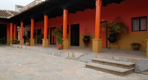 利里塞殖民地酒店 科米坦德多明格斯 外观 照片